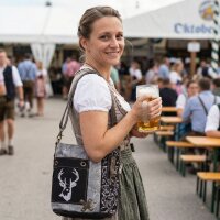 Domelo Umhängetasche. Canvas Trachtentasche mit Hirsch-Motiv, grau/ schwarz